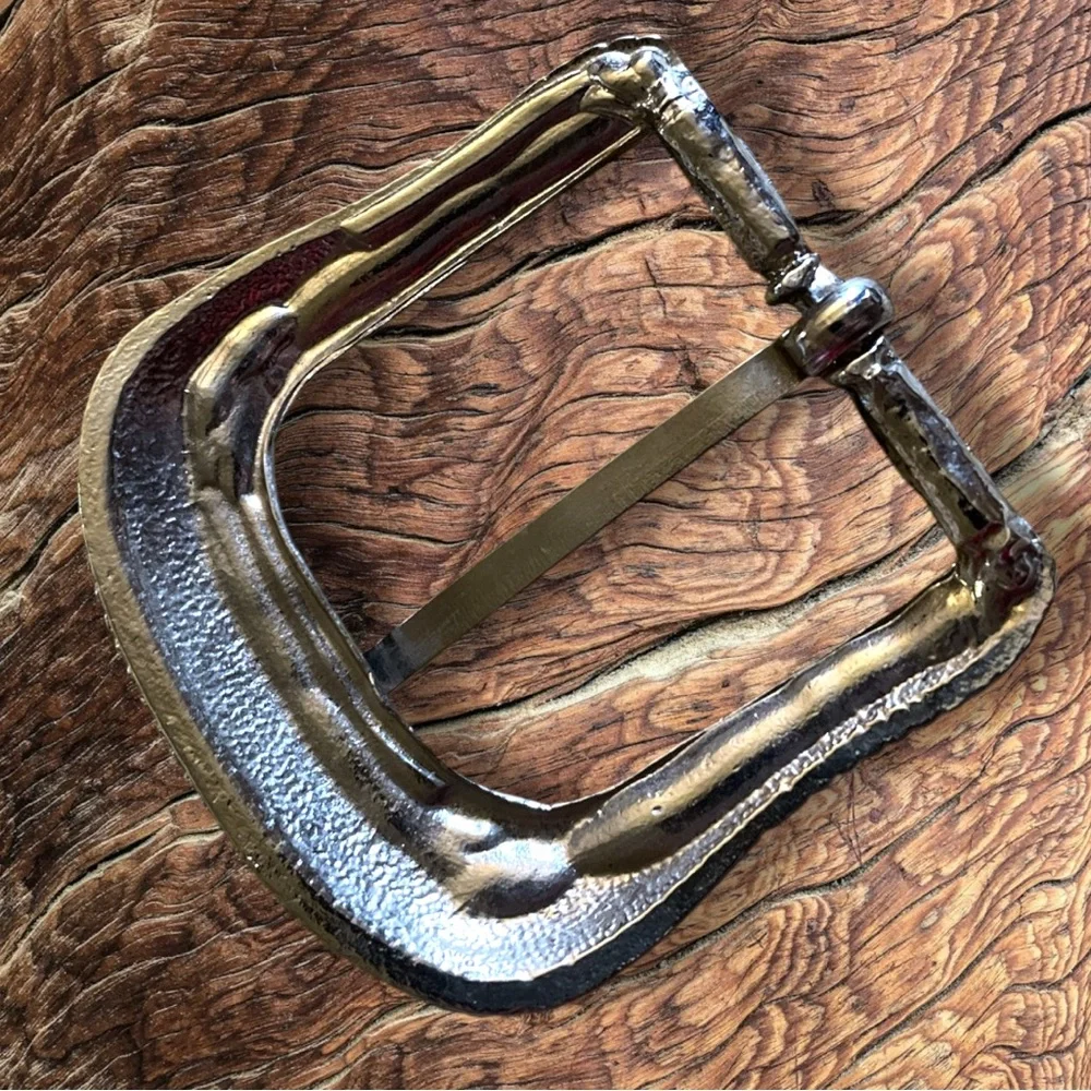 Western Silver-tone Cowboy Cowgirl Southwest Floral High Relief Buckle OS VGUC